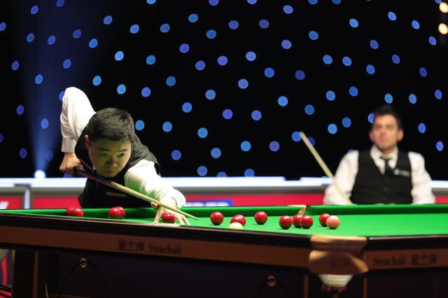 他在比赛中 他在比赛中