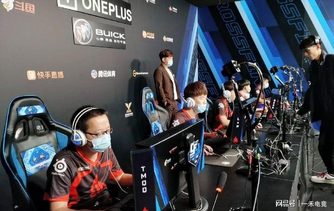 的细节对球 的细节对球