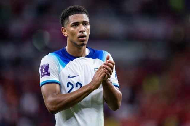 天津男排的 天津男排的