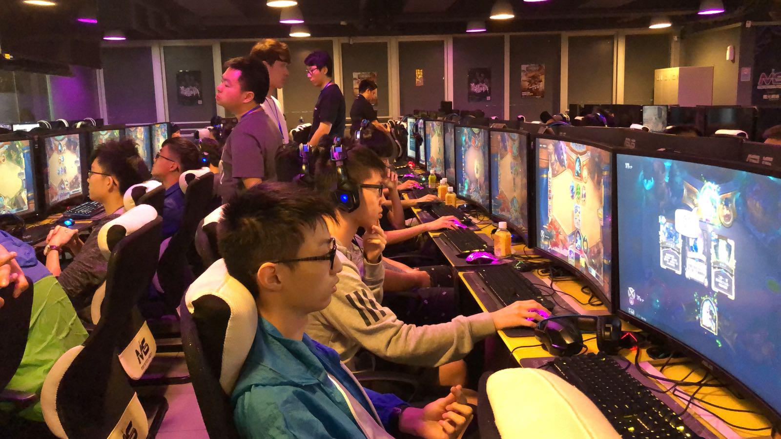 投射牵制对 投射牵制对