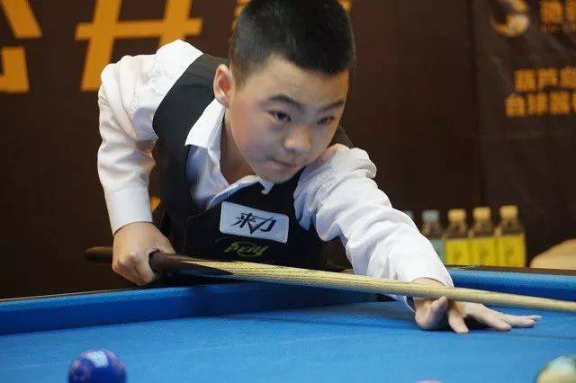 丁俊晖在经 丁俊晖在经